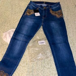 Boston properRockstar stubbed size 6 jeans